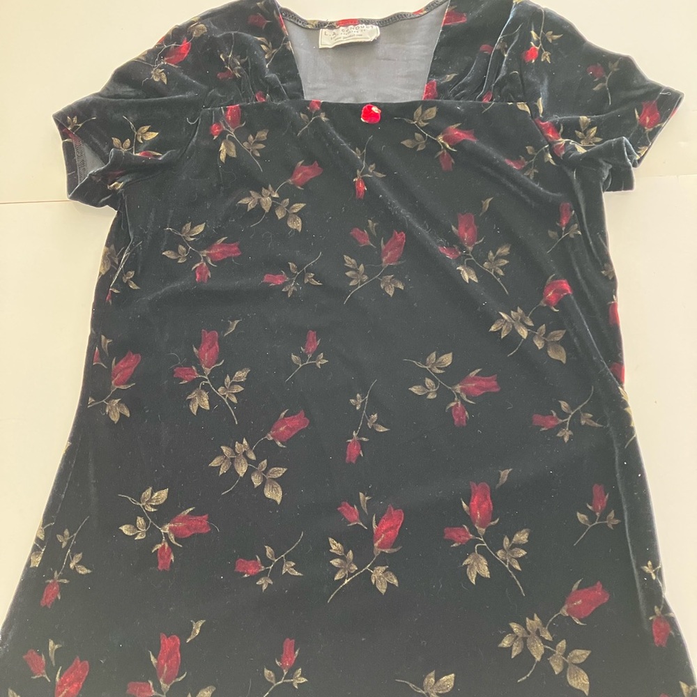 Girl’s Rose floral velvet dress by L.A. Conduct